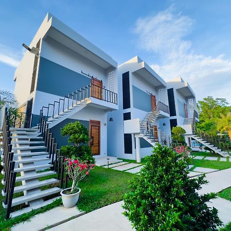 The R&B Boutique Hotel Кампот Екстериор снимка