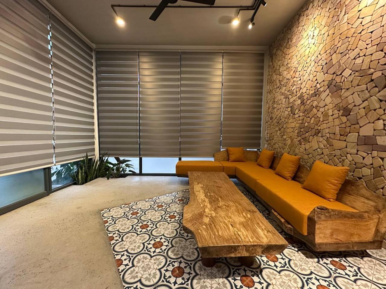 The R&B Boutique Hotel Кампот Екстериор снимка