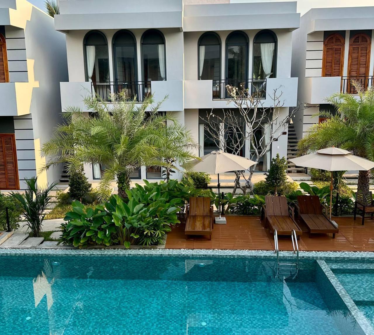 The R&B Boutique Hotel Кампот Екстериор снимка